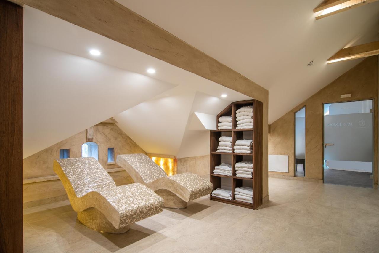 Emilia Bed & Breakfast 4*